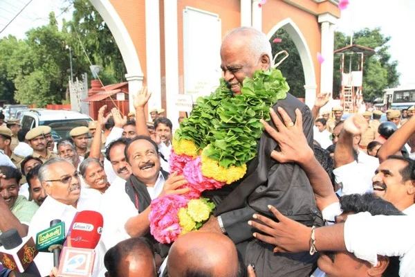 வைகோவை விடுவித்தது நீதிமன்றம்