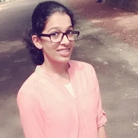 கடைக்குள் செல்கிறார்; ஆண் பின்தொடர்கிறார்! - 10 மாதங்களுக்குப் பிறகு கேரள மாணவி வழக்கில் துப்பு