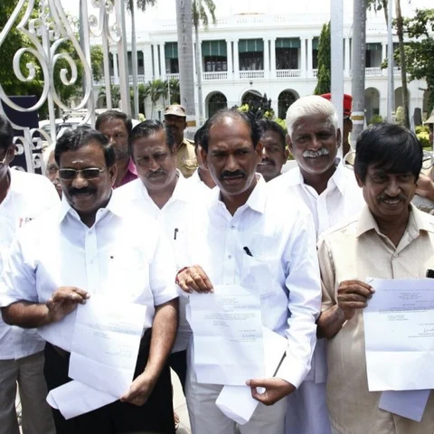 பாஜக எம்.எல்.ஏ 3 பேரின் நியமனம் ரத்து! புதுச்சேரி சபாநாயகர் அதிரடி