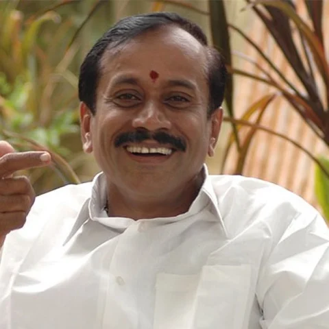 `அட்மினையும் நீக்கி விட்டேன்..!’ - டெல்லியில் ஹெச்.ராஜா விளக்கம்