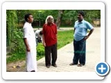 எளியோர் வாழ்க்கையை எழுத்தில் வடித்த எழுத்துச் சிங்கத்தின் புகைப்பட ஆல்பம் !
