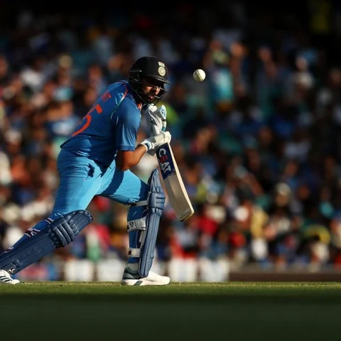 ரோஹித் ஷர்மா சாதனை சதம்! - ஆஸ்திரேலிய அணிக்கு 1000-வது வெற்றி #AUSvIND