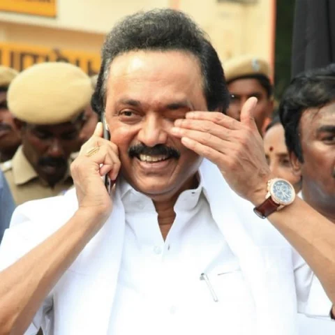 தலைமைக்குக் கட்டுப்படாத 17 ஒ.செக்கள்! - ஸ்டாலினை சீண்டிய மா.செக்கள் மாற்றம்