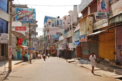 குமரி மாவட்டத்தில் முழு அடைப்பு: 35 பேருந்துகள் உடைப்பு (படங்கள்)