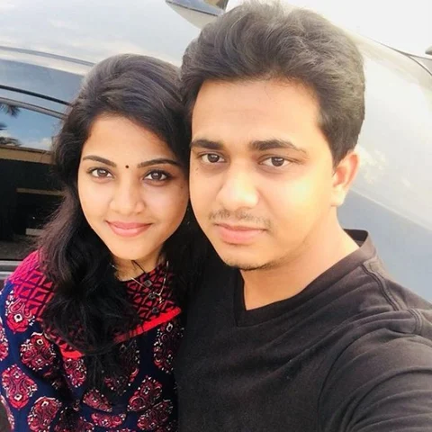 "அவரின் காதலர் தின கிஃப்ட் என் லைஃப் டைம் ஃபேவரைட்..!' - ’ராஜா ராணி’ வைஷாலி தனிகா