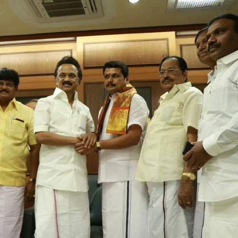 செந்தில் பாலாஜி மனமாற்றத்துக்கு யார் காரணம்?' - அதிர்ச்சிப் பின்னணி