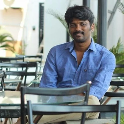 சாதாரண மனுஷனெல்லாம் சினிமா எடுத்து வெளியிட முடியாது பாஸ்! - `யாக்கை’ குழந்தை வேலப்பன் #VikatanExclusive
