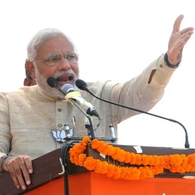 நிதிஷ் குமார் அகந்தை பிடித்தவர், ஓட்டு கேட்கவே உரிமை இல்லாதவர்: மோடி கடும் தாக்கு!