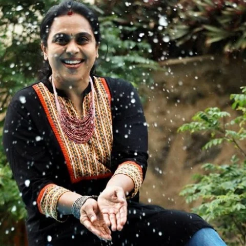 ``எள்ளு மட்டுமே ரெண்டு, மூணு ஏக்கருக்குப் போட்டுருக்கேன்!'' - விஜி சந்திரசேகர்