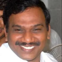 2ஜி: கருணாநிதியுடன் ஆ.ராசா திடீர் சந்திப்பு!