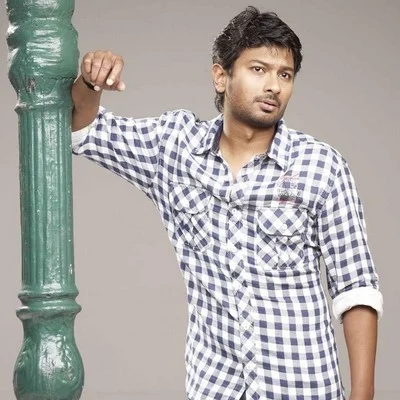 உதயநிதியின் திடீர்மாற்றத்துக்கு முருகதாஸ் காரணம்!