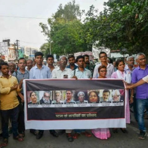 மோடியைக் கொல்ல சதி... உறுதியான ஆதாரம் இருப்பதாக மும்பை போலீஸ் அறிவிப்பு