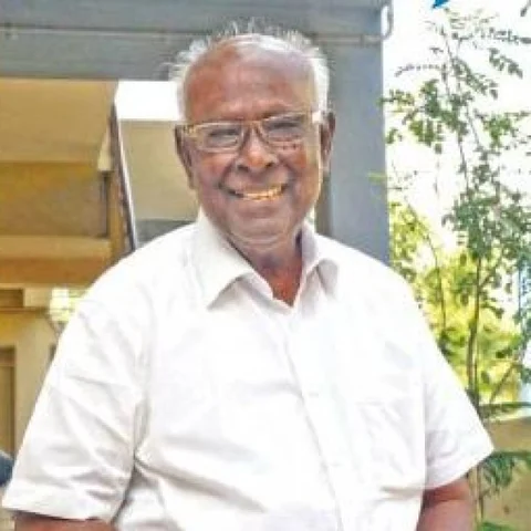 ``பைல பைசா இருக்காது... ஆனா வயிறும் மனசும் நிறைஞ்சிரும்...!" - சாலமன் பாப்பையாவின் சித்திரைத் திருவிழா #MaduraiChithiraiFestival