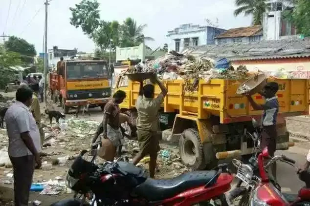 `பூந்தமல்லி நகராட்சியில் குப்பை அள்ளுவதில் ஊழல்!' - ஆர்.டி.ஐ மூலம் அம்பலம்