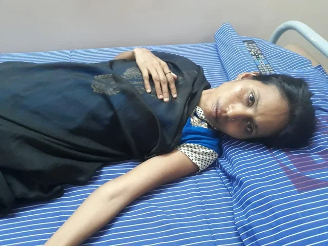 சாப்பாட்டில் மயக்க மருந்து, சங்கேத பாஷை மெசேஜ், 2 கோடி மதிப்பு... கோவையில் நடந்த நூதன நகைத் திருட்டு!