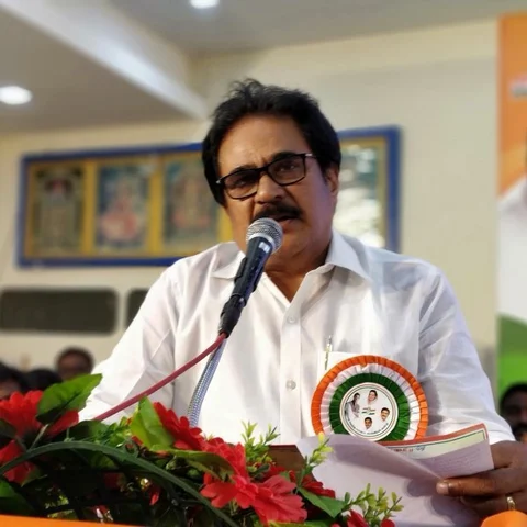 `மோடியும் அமித் ஷாவும் அலறுகிறார்கள்' - பிரியங்கா காந்தி குறித்து திருநாவுக்கரசர்!