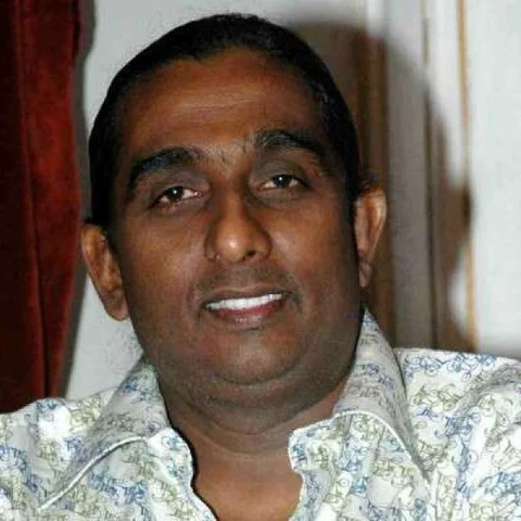 "இளையராஜாவின் ராயல்டி கோரிக்கையால், பல குடும்பங்கள் வாழும்!" - தினா