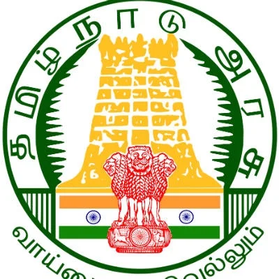 வர்தா எதிரொலி: சென்னை, காஞ்சிபுரம், திருவள்ளூர் மாவட்டங்களுக்கு நாளை (திங்கள்) விடுமுறை