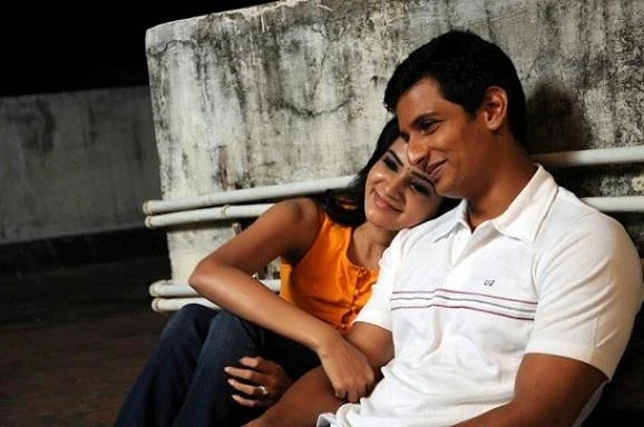 வருண்-நித்யா காதலுக்கு வாழ்த்தலாமே ஃப்ரெண்ட்ஸ்! #4YearsOfNEPV