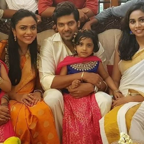 ``ஆர்யாவோட முடிவு அப்போ தப்பா தெரிஞ்சது... இப்போ..?!’’ - `எங்க வீட்டு மாப்பிள்ளை' சீதாலட்சுமி