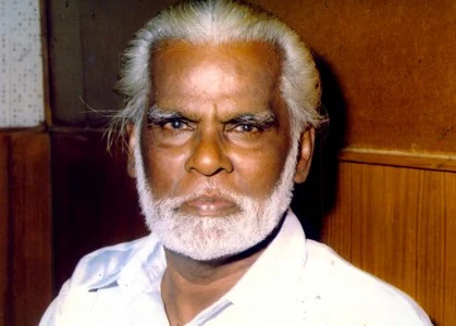 தனி மனித வானொலி நாகூர் ஹனிபா...!