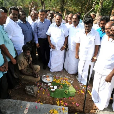 அமைச்சர் முயற்சியால் 72 ஆண்டுகளுக்குப் பின் மின்சார வசதி! - சிறுமலை மக்கள் மகிழ்ச்சி