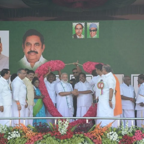 ``அரசு விழா என நடந்த பொதுக்கூட்டம் ஜனநாயகத்துக்கு விரோதமானது!’’ - அ.தி.மு.க, பா.ஜ.க-வை விமர்சிக்கும் சி.பி.எம்