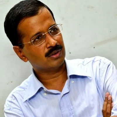 பிரதமர் மோடியின் வெளிநாட்டு பயணங்களால் என்ன பலன்? கேள்வி எழுப்பும் கெஜ்ரிவால்!