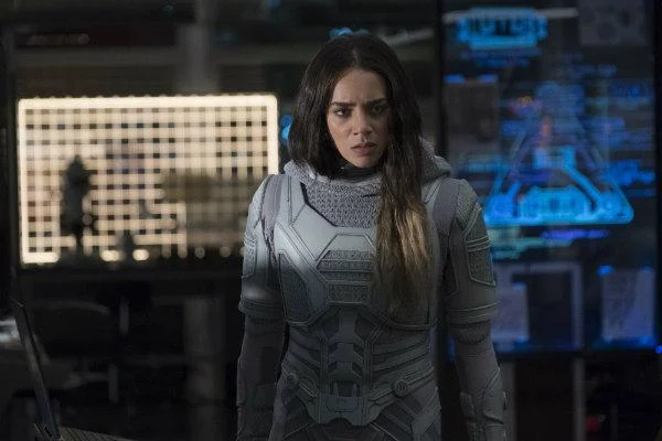 சின்ன மனிதன்... பெரிய சறுக்கல்... காமெடியால் தப்பித்த #AntManAndTheWasp