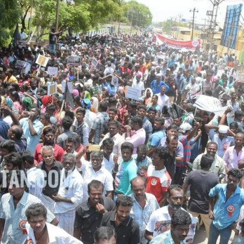 18 கிராமங்கள்... 3,000 பேர்... மாசுக்கட்டுப்பாட்டு வாரியத்தை அதிரவைத்த தூத்துக்குடி மக்கள்