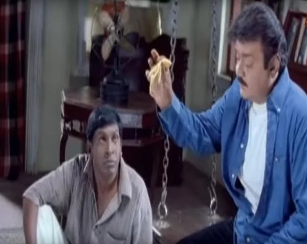 சினிமாவுக்கும் வாழைப் பழத்துக்கும் நெருங்குன சம்பந்தம் இருக்கு மக்களே!