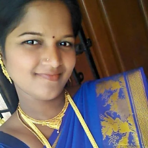 ''சுமங்கலில நடிக்கிறவங்களுக்கு ஜுவல் டிசைன் நான்தான்!'' - பொதிகை வி.ஜே. மகேஸ்வரி