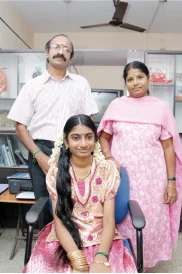 பங்குச் சந்தையில் கலக்கும் பள்ளி மாணவி!