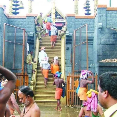 சபரிமலைக்கு ரயிலில் செல்லும் பக்தர்கள் தங்க செங்கனூரில் ஏற்பாடு!