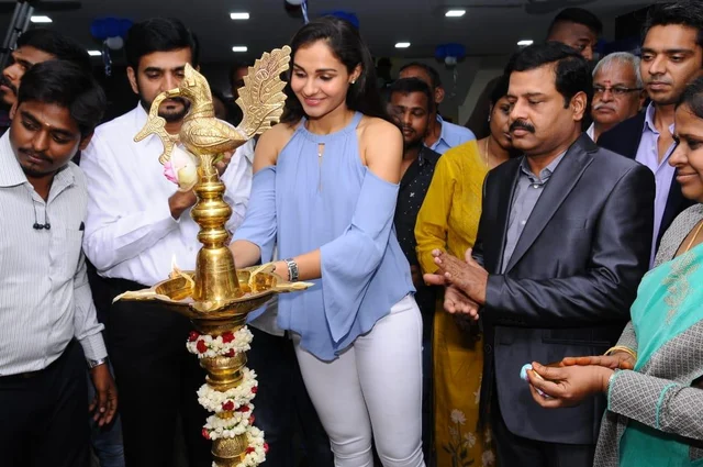`கண்தானம் செய்ய ஐஷ்வர்யா ராய்தான் என் ரோல்மாடல்!' - ஆண்ட்ரியா