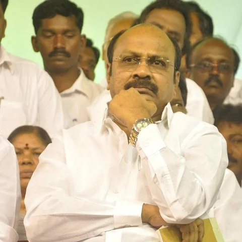 பரிதி இளம்வழுதி அ.தி.மு.க-விலிருந்து நீக்கம்! - ஓ.பி.எஸ், ஈ.பி.எஸ் நடவடிக்கை