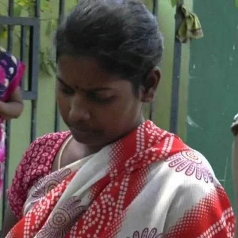 `சந்தேகப்பட்டார், ரவுடியுடன் சேர்ந்து கணவனை கொன்றுவிட்டேன்!'- மனைவி அதிர்ச்சி வாக்குமூலம்