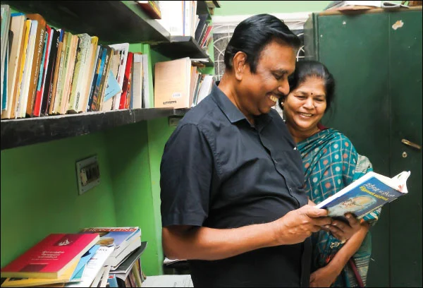 காதலும் அரசியலும்: 9 நிமிட வாசிப்பில் ஆனந்த விகடனின் 12 அசத்தல்கள்!