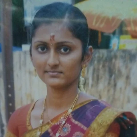 கும்பகோணத்தில் பள்ளி ஆசிரியை கொலை - நிச்சயதார்த்தம் முடிந்த 5-வது நாளில் சோகம்