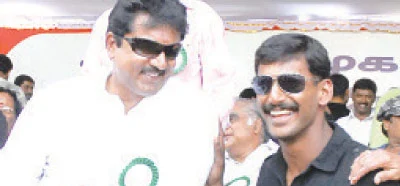 மிஸ்டர் கழுகு: முதல்வர் என்ன டவாலியா?