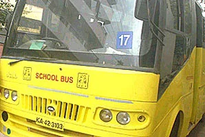 புதிய கட்டுப்பாடுகளுக்கு எதிர்ப்பு: பள்ளி வாகனங்கள் வேலை நிறுத்தம்!