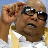 உங்களுடன் இருப்போம்... அன்னா ஹசாரேவுக்கு கருணாநிதி ஆதரவு!