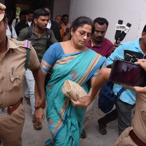 `வெற்றுத் தாளில்தான் கையெழுத்து வாங்கினர்; நான் வாக்குமூலம் கொடுக்கவில்லை!’ - பேராசிரியை நிர்மலா தேவி