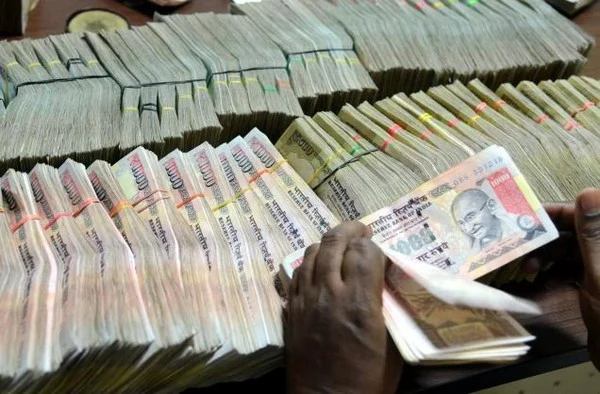 ஒரு டன் ஆயிரம் ரூபாய் எத்தனை கோடி ? கிறுகிறுக்க வைக்கும் கன்டெய்னர் கணக்கு!