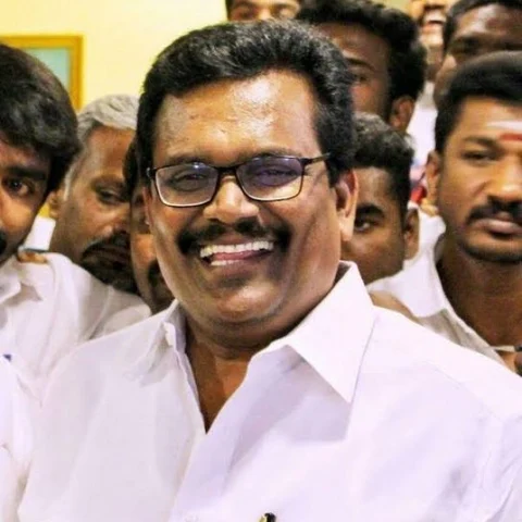 "தேர்தல் ஆணையம் பா.ஜ.க - வுக்கு எல்லை மீறி சப்போர்ட் செய்கிறது!" − தங்க தமிழ்ச்செல்வன் தாக்கு