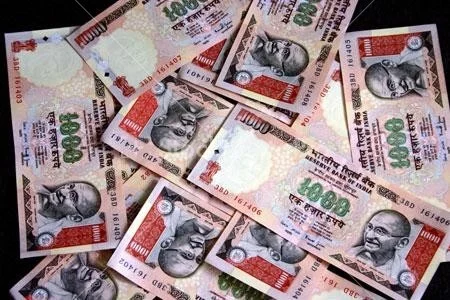 விவசாயக் கடன் தள்ளுபடி... 'மஞ்சள் குளித்த' கழக கனவான்கள்!
