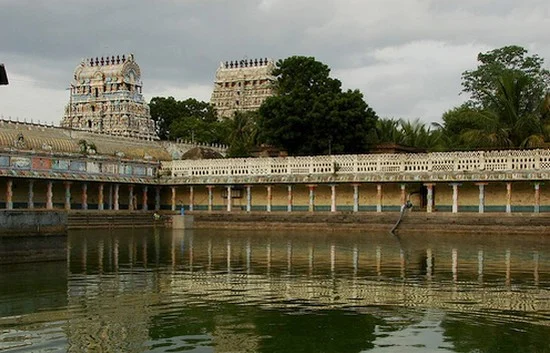 நவக்கிரகங்களை வலம் வருவோமே...!