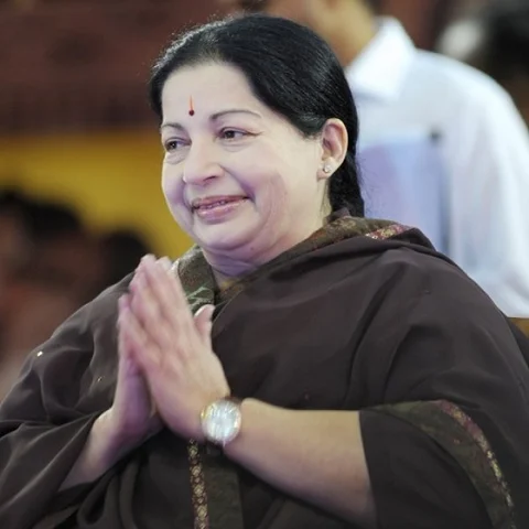 அதிகம் நம்புவார்... அதிரடியாய் மாற்றுவார்... ஜெயலலிதா எனும் இரும்பு மனுஷி!