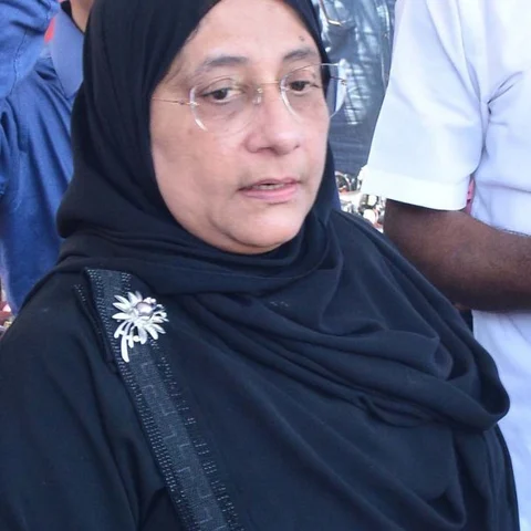 ‘இப்படி பேசாதீங்க ஹெச்.ராஜா..!’- கொந்தளிக்கும் அமைச்சர் நிலோஃபர் கபில்