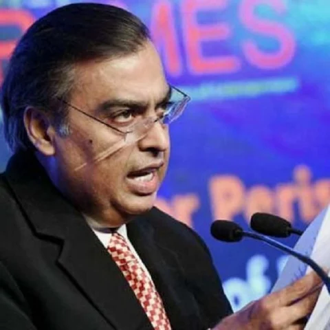 `மாணவர்கள் கற்க வேண்டிய 4`சி’-க்கள்!’ - முகேஷ் அம்பானி அட்வைஸ்